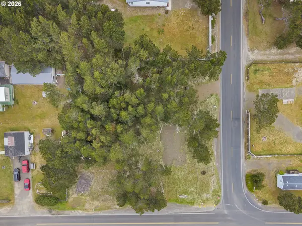 29507 I St, OceanPark, WA 98640