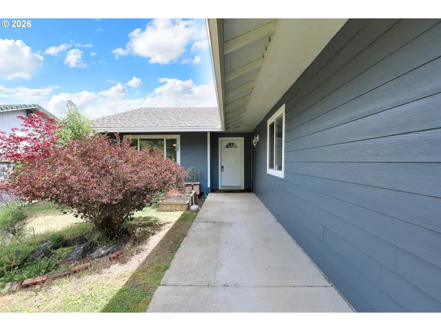 87555 Muse Dr, Veneta, OR 97487 - #2