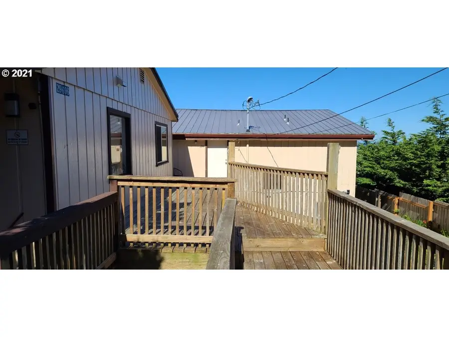 29696 Shore Pine Ln, Gold Beach, OR 97444 - #2