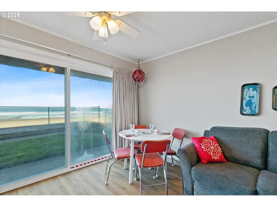145 NW Inlet Ave, Lincoln City, OR 97367 - Image #3