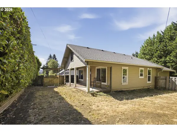 14827 SE River Rd, Milwaukie, OR 97267