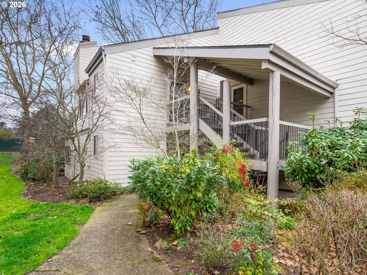 10217 SW Trapper Ter, Beaverton, OR 97008 - #1