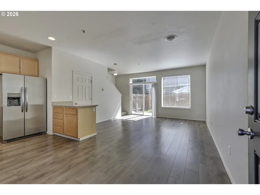 8662 NE Hyde Park Ln, Hillsboro, OR 97006 - #3