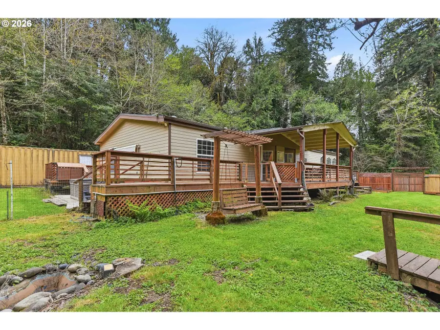 925 E 3rd St, Coquille, OR 97423 - #3