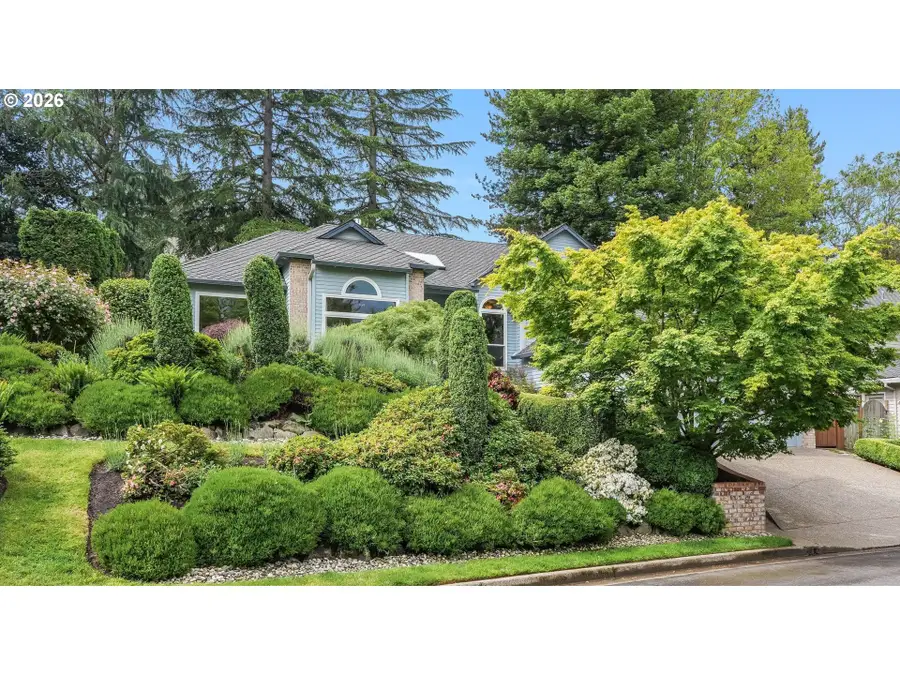 6842 SW Alden St, Portland, OR 97223 - #2