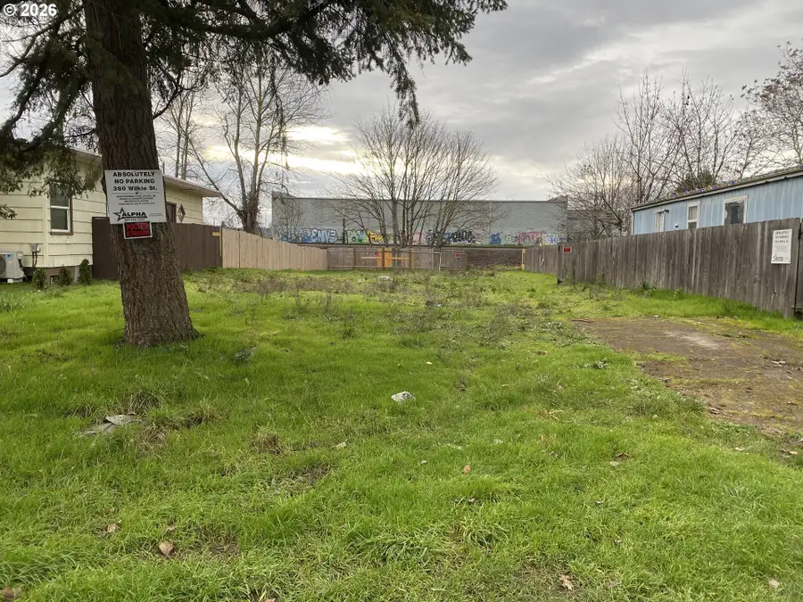 380 Wilkie St, Eugene, OR 97402 - Image #2