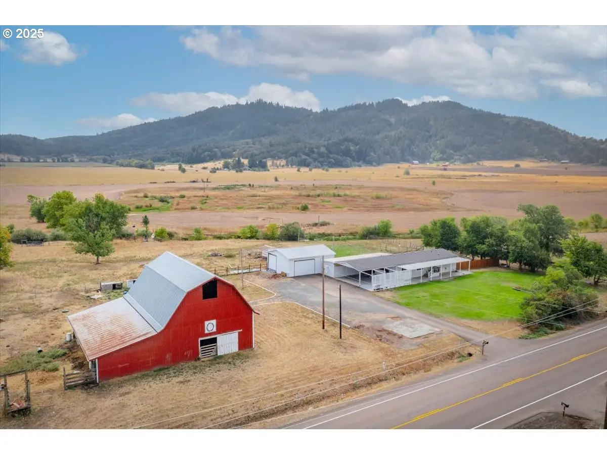 36280 Airport Dr, Lebanon, OR 97355 - Image #1