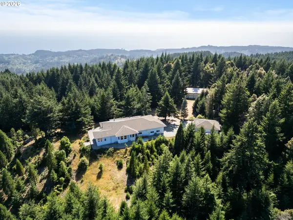 18965 Timeus Ranch Rd, Brookings, OR 97415