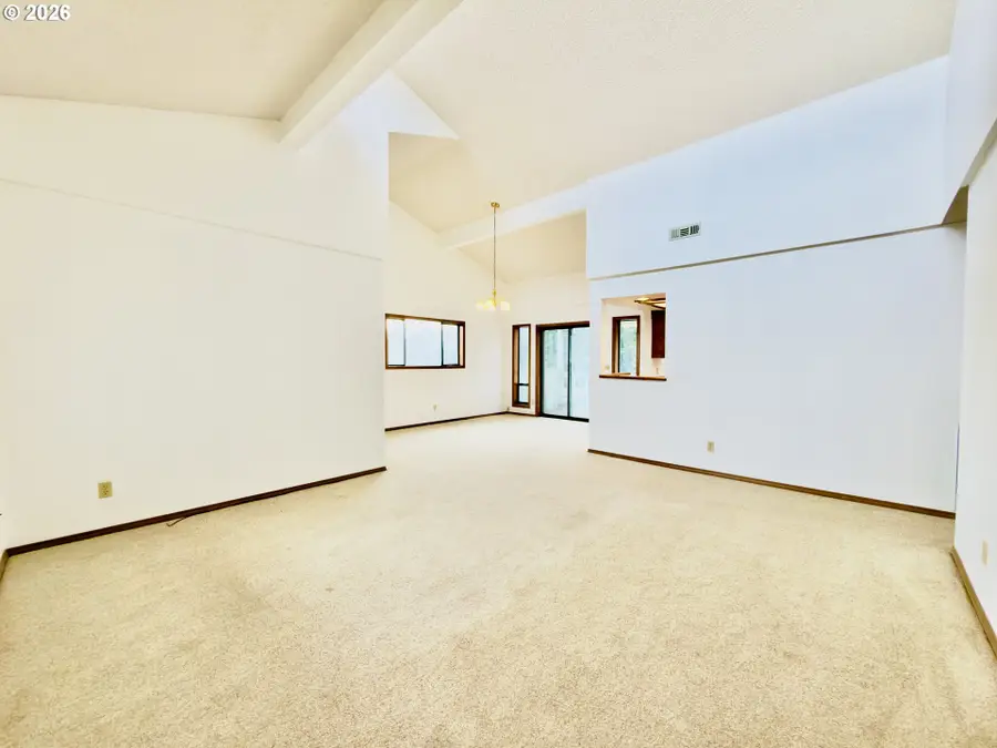 825 Brookhaven Dr #B, Brookings, OR 97415 - Image #3