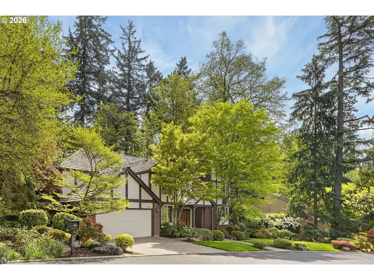 4830 SW Dosch Park Ln, Portland, OR 97239 - #1
