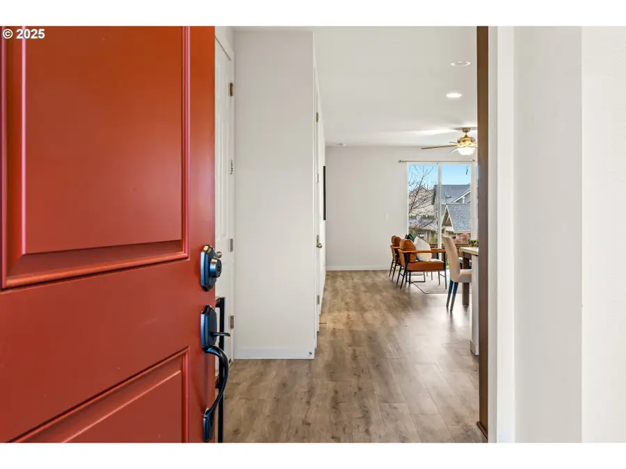 1547 N River Alder St, Canby, OR 97013 - Image #3