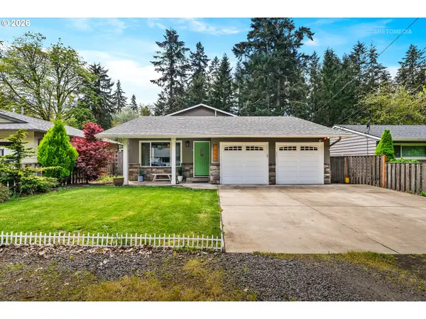 16229 SW Lake Forest Blvd, LakeOswego, OR 97035