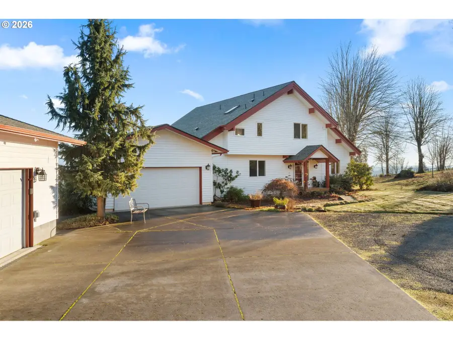 997 Burnt Ridge Rd, Onalaska, WA 98570 - Image #3