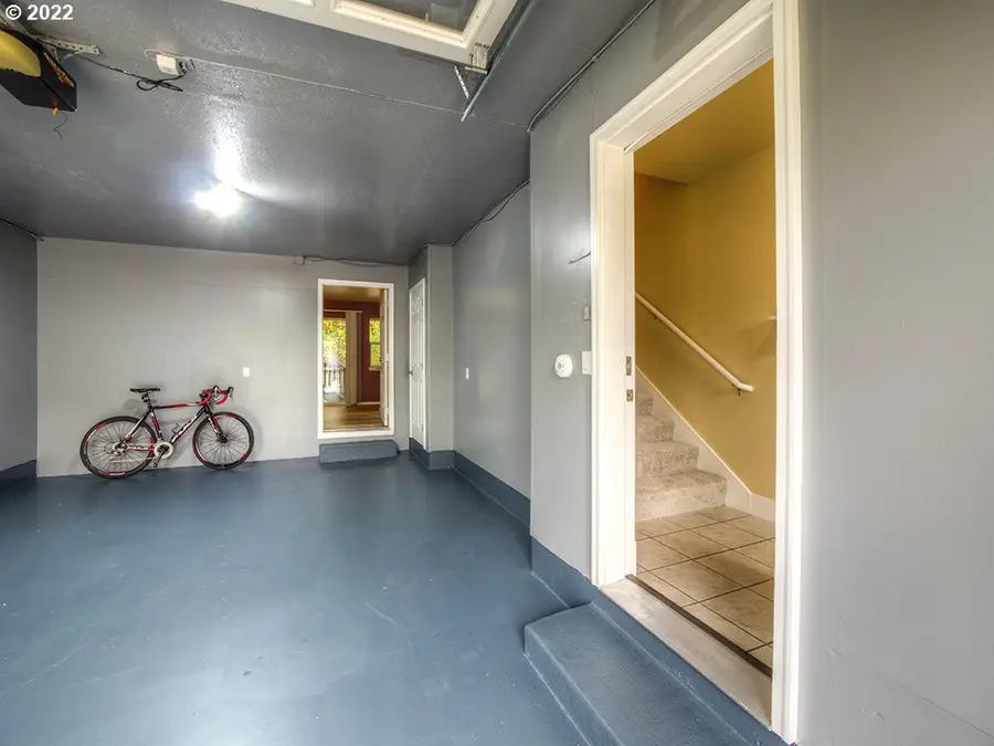 9149 SW Sweek Dr, Tualatin, OR 97062 - #3