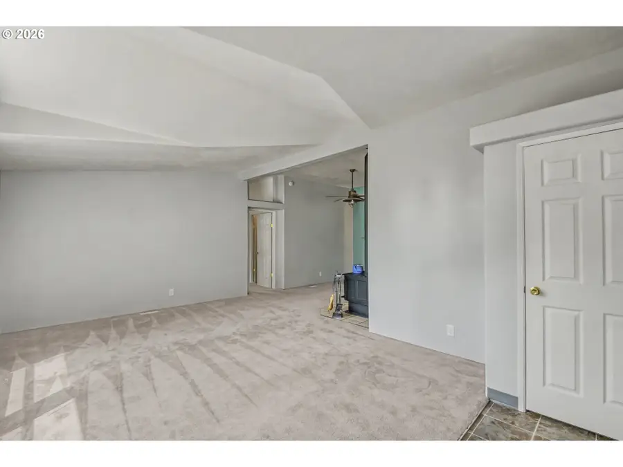 25561 S Holman Rd, Estacada, OR 97023 - #3