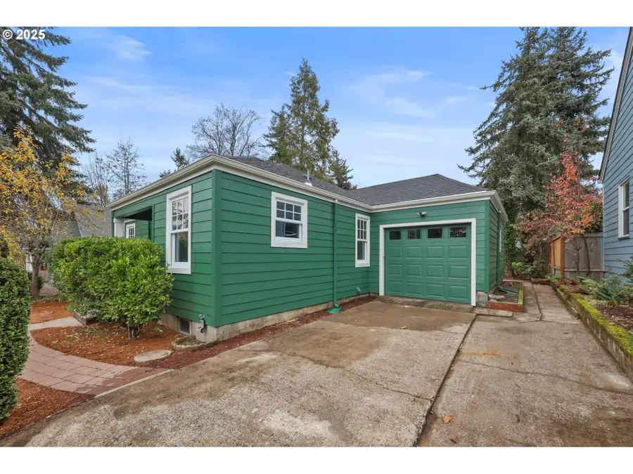 2121 Jefferson St, Eugene, OR 97405 - Image #2