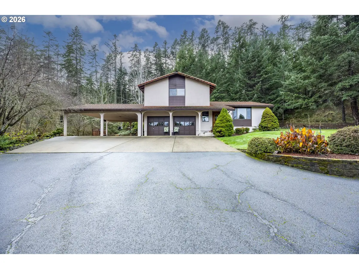197 Manderville Ln, Roseburg, OR 97471 - Image #1