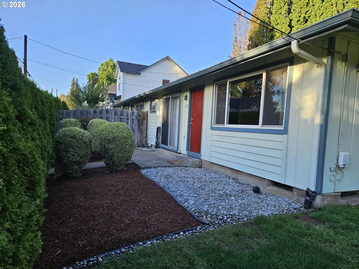 2301 Kauffman Ave, Vancouver, WA 98660 - #1