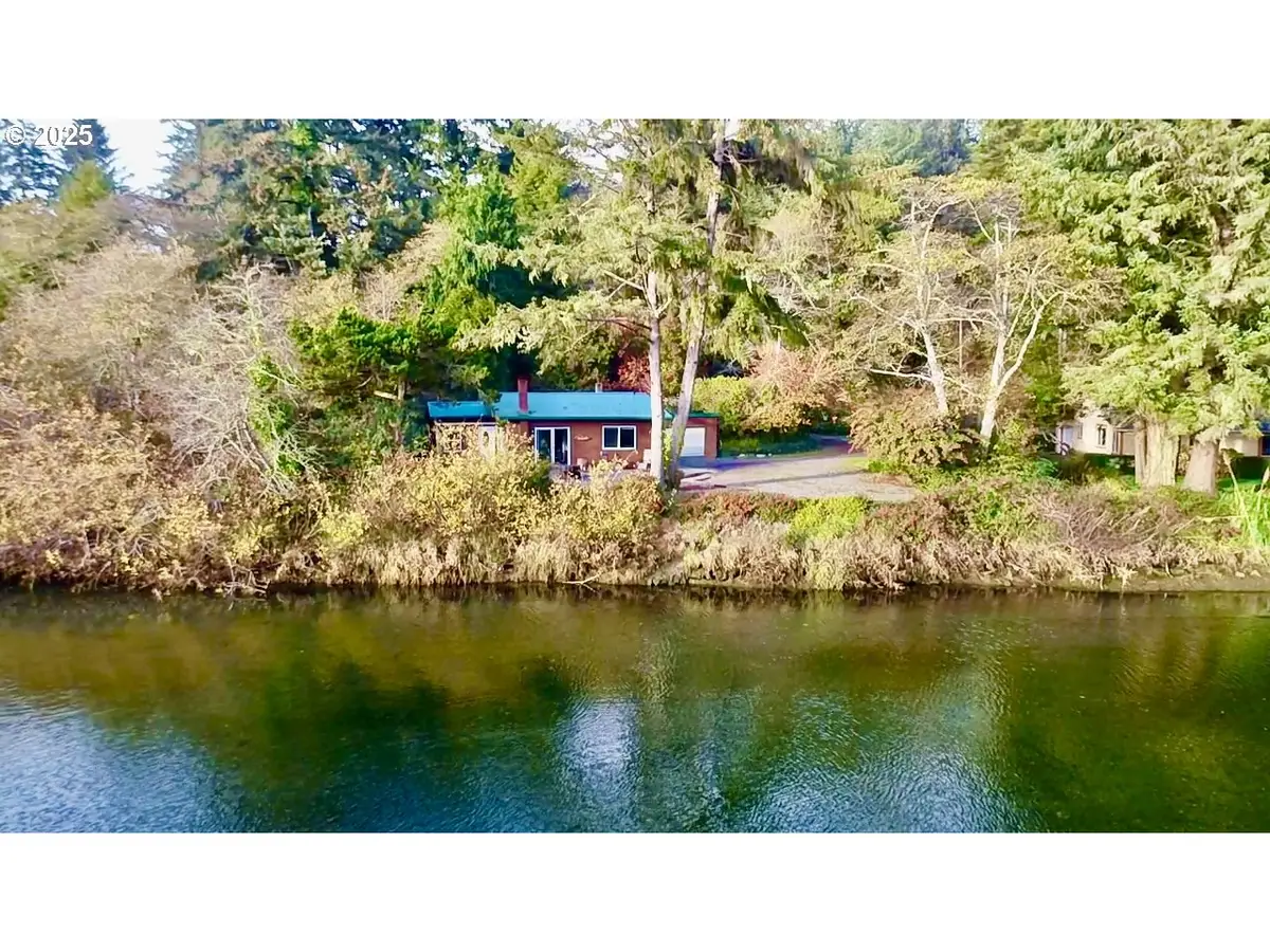 99268 Winchuck River Rd, Brookings, OR 97415 - Image #1