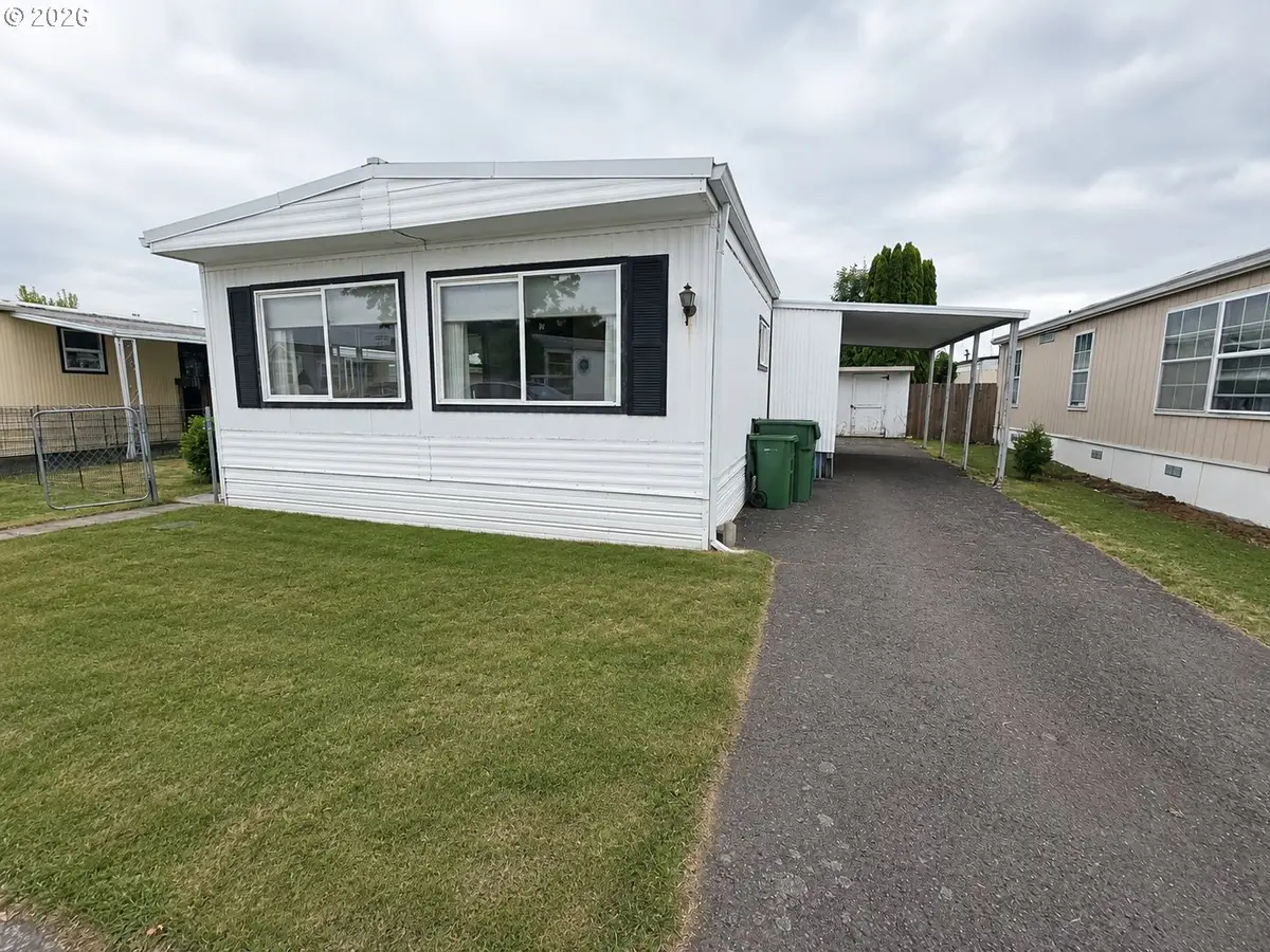 2902 E 2nd St #19, Newberg, OR 97132 - #1