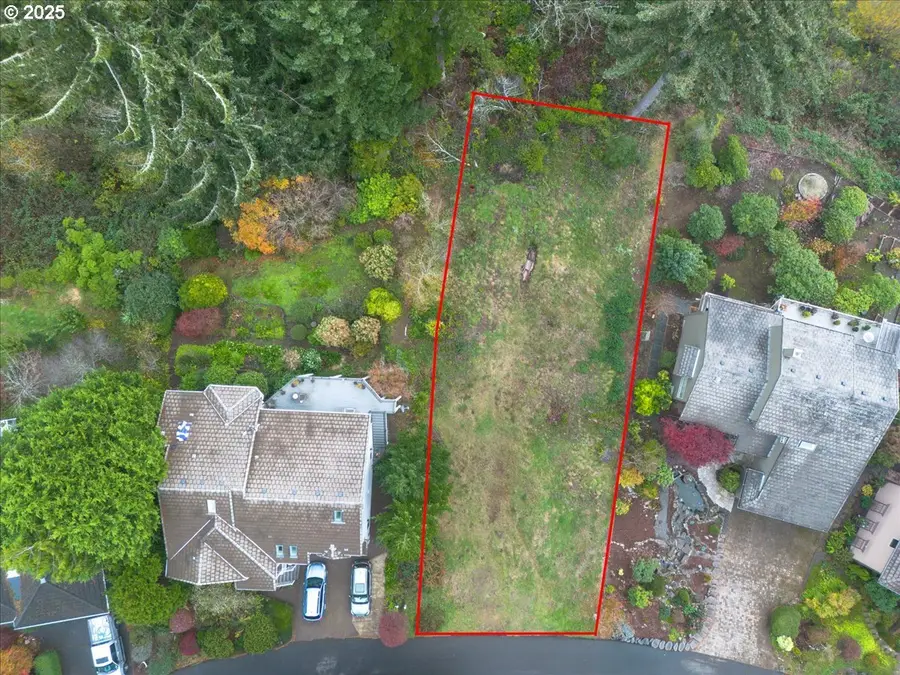 729 NW Highland Dr, Waldport, OR 97394 - Image #3