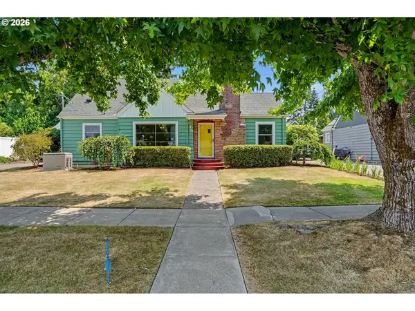 175 St Marys Ave, MtAngel, OR 97362