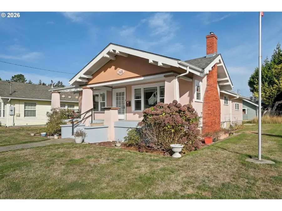 1439 Union Ave, North Bend, OR 97459 - #2