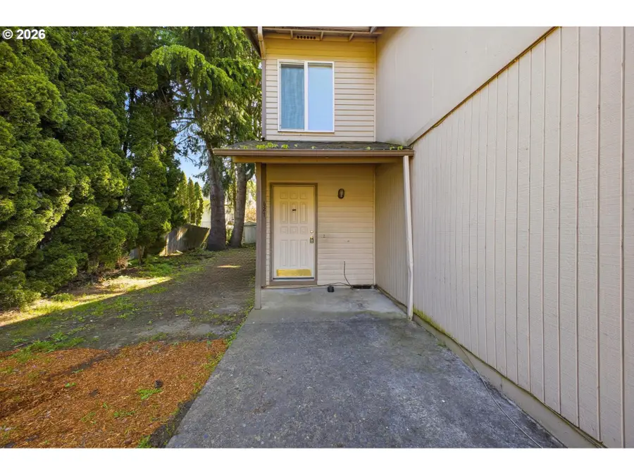 627 SE 132nd Ave, Vancouver, WA 98683 - #2