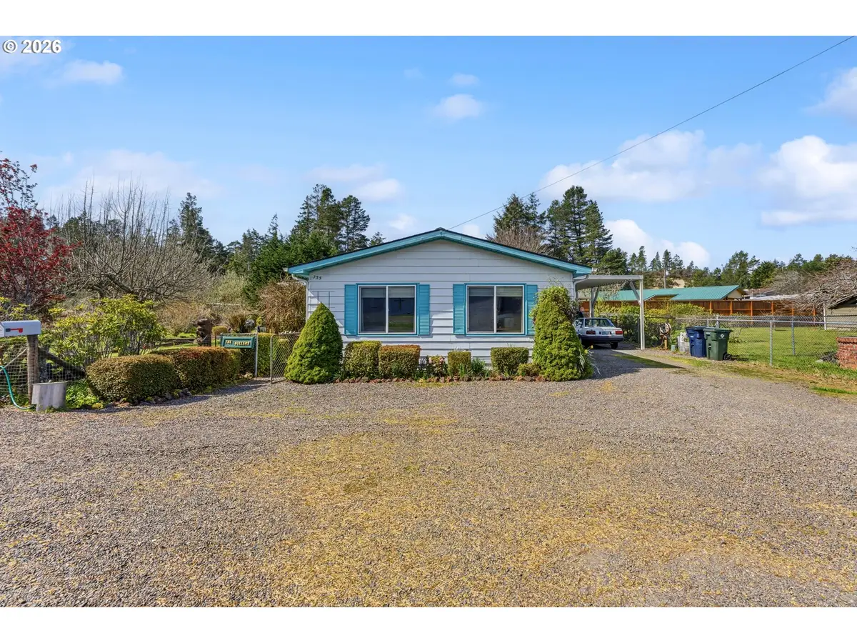 735 N 8th St, Lakeside, OR 97449 - #1