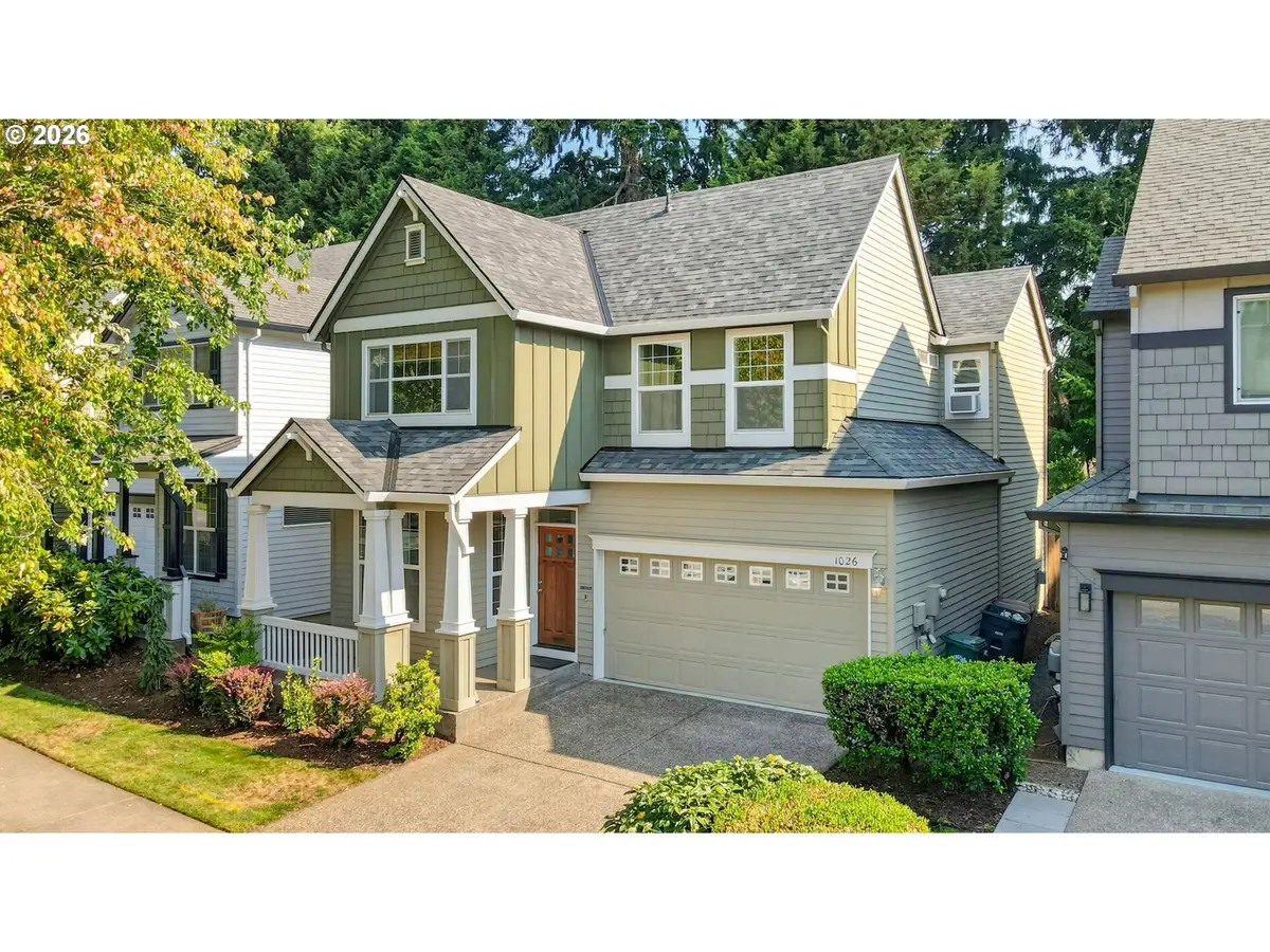 1026 SE Roundelay St, Hillsboro, OR 97123 - #1