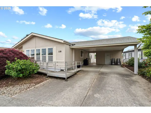 16500 SE 1st St #118, Vancouver, WA 98684