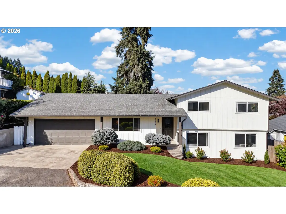 32859 NW Overlook St, Scappoose, OR 97056 - #1