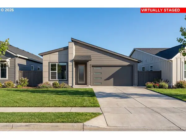 1212 E Luna St, Newberg, OR 97132