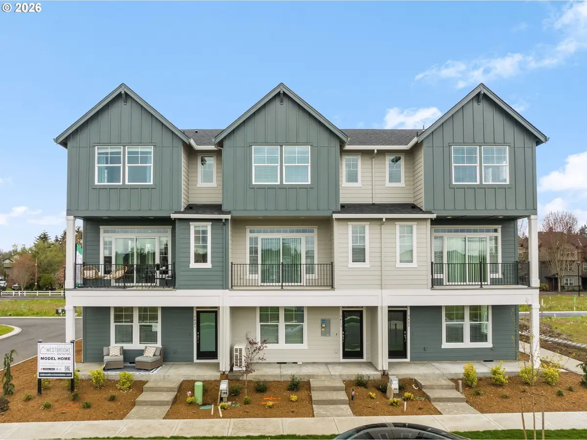 5139 SE Thornapple St, Hillsboro, OR 97123 - #1