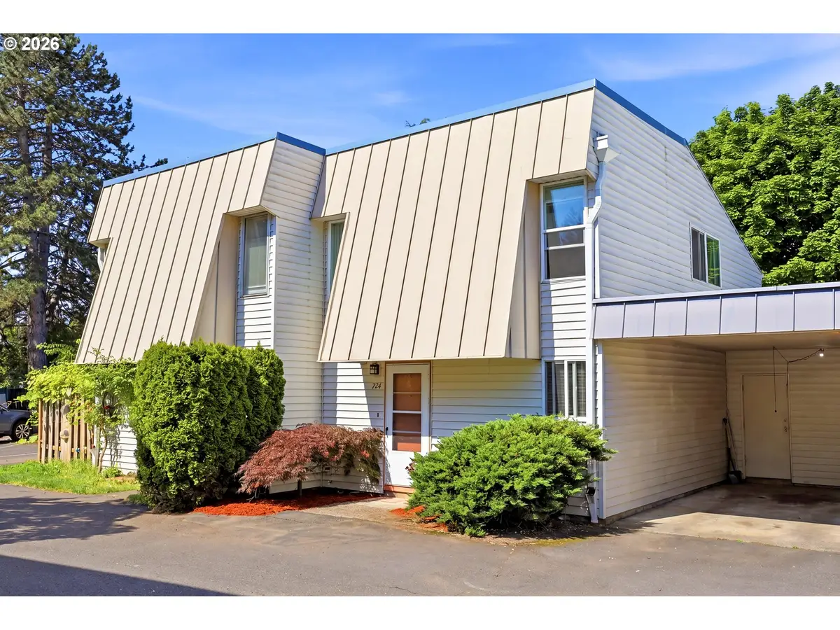 724 SE Rene Ave, Gresham, OR 97080 - #1