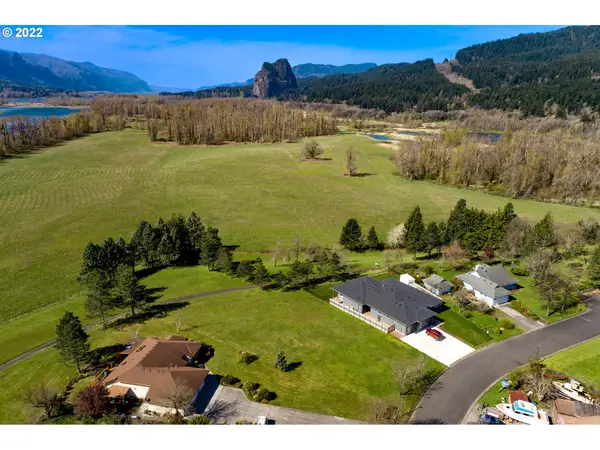 319 Hamilton St, NorthBonneville, WA 98639