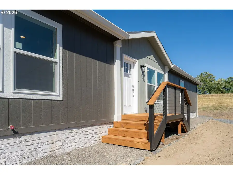 1506 River Rd, Longview, WA 98632 - #2