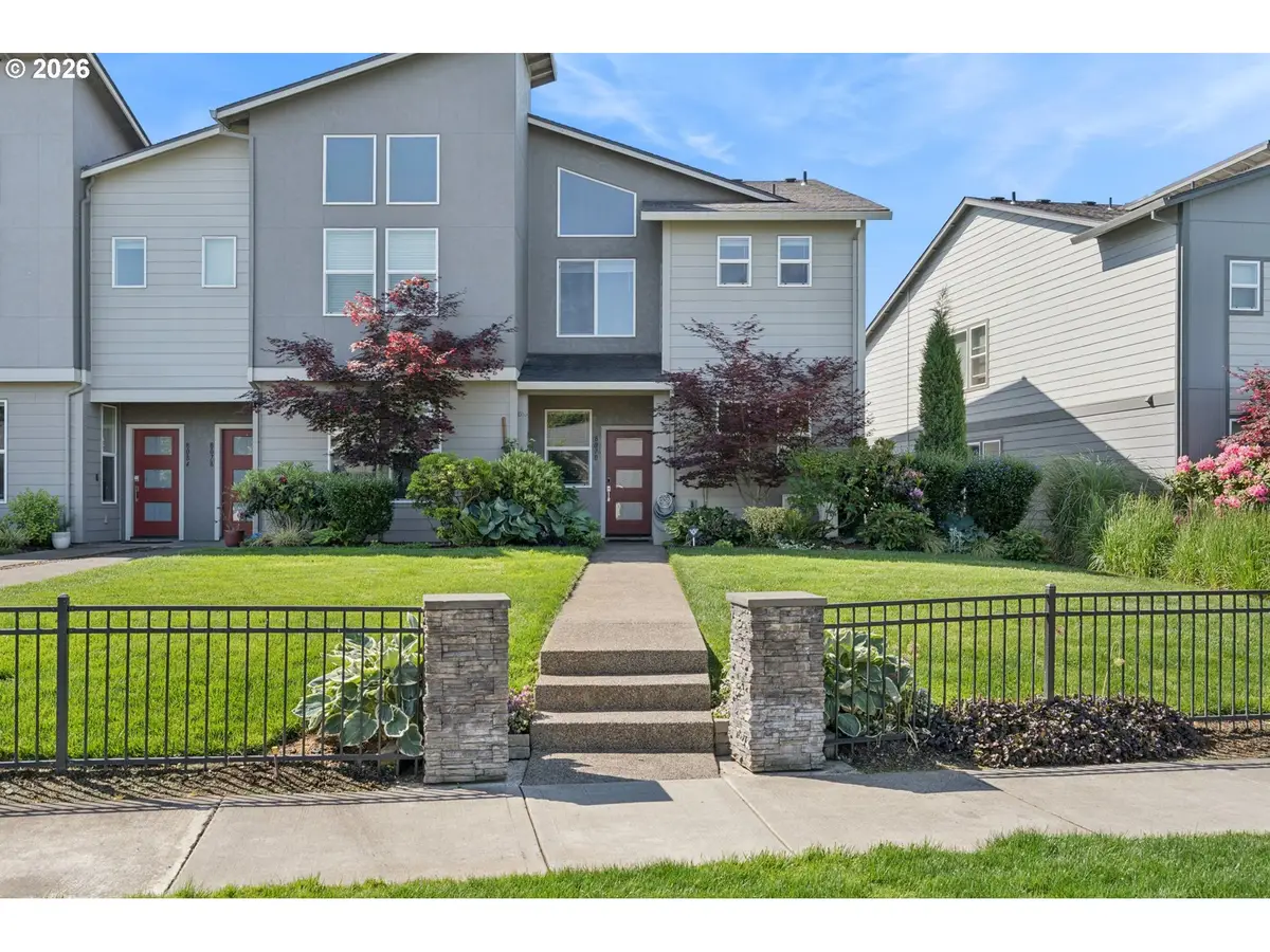 8070 SE Butternut Creek Pkwy, Hillsboro, OR 97123 - #1