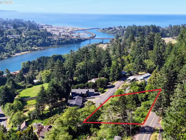 00 Thompson` Rd, Brookings, OR 97415