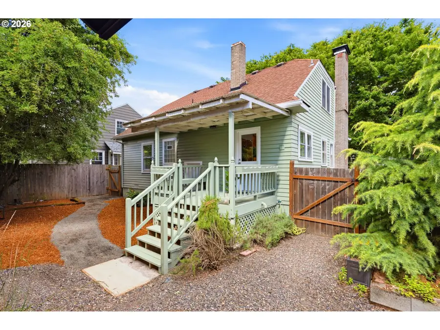 2611 SE 51st Ave #A & B, Portland, OR 97206 - #2