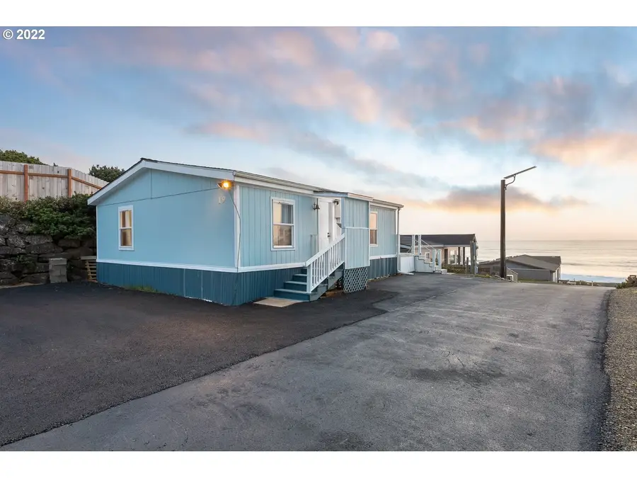 4875 N Highway 101 #19, Depoe Bay, OR 97341 - #2