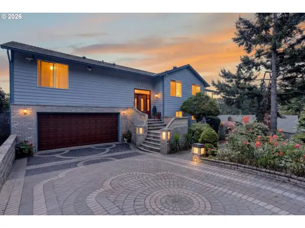 10774 SE 99th Dr, HappyValley, OR 97086