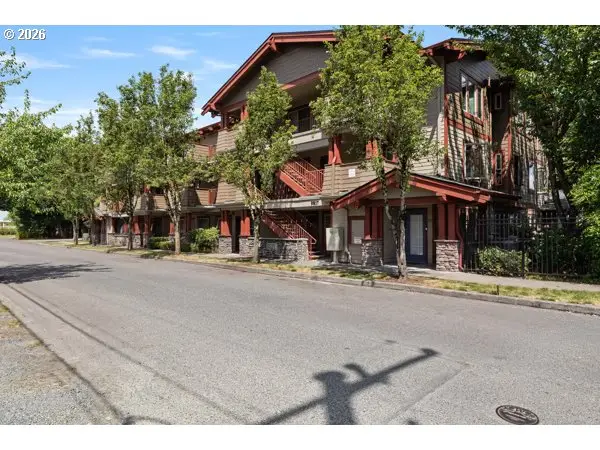 9817 NE Irving St #211, Portland, OR 97220 - #1