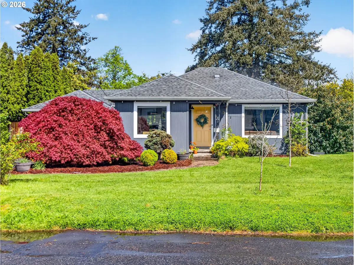 12507 SE Kelly St, Portland, OR 97236 - #1