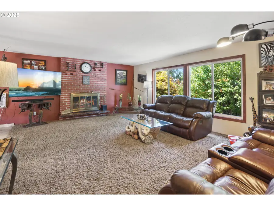 8870 SE Spencer Dr, Northwest Clackamas, OR 97086 - Image #2