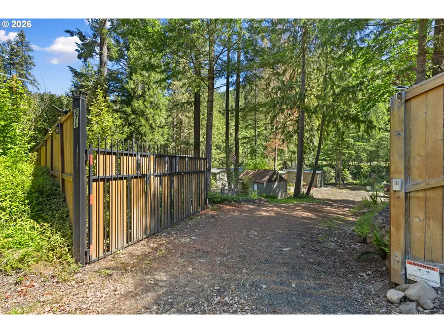 271 Anita Ln, Glide, OR 97443 - #3