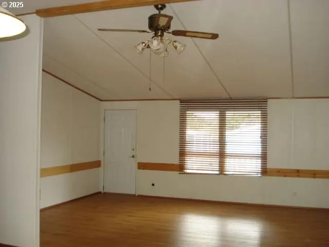 241 Twin Oaks Loop, Winston, OR 97496 - Image #3