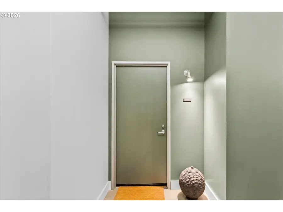 411 NW Flanders St #805, Portland, OR 97209 - #3