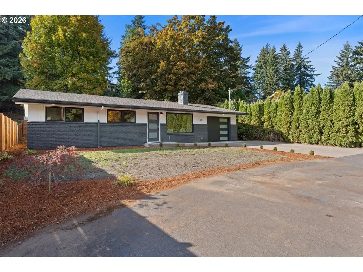 17055 SE Webster Rd, Gladstone, OR 97027 - #1