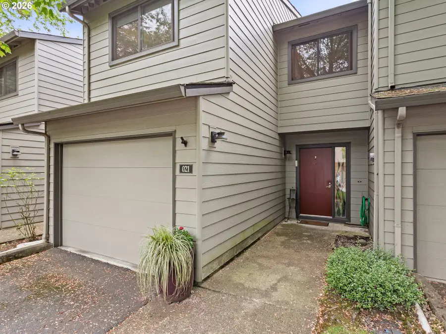 7925 NE Loowit Loop #21, Vancouver, WA 98662 - #2